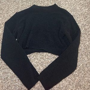 knit crop top turtle neck sweater size m